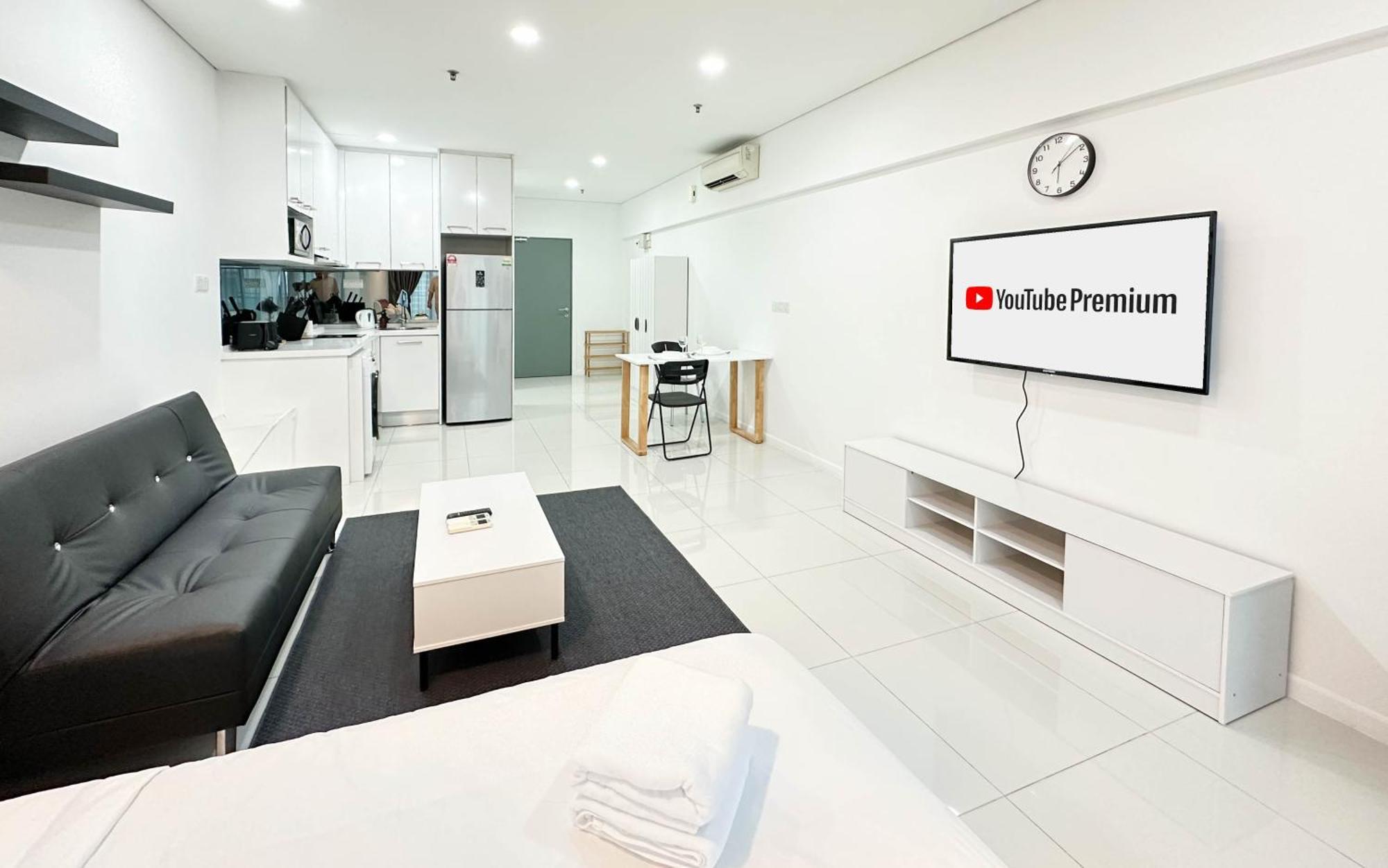 Summer Suites Klcc By Apartx Куала Лумпур Екстериор снимка